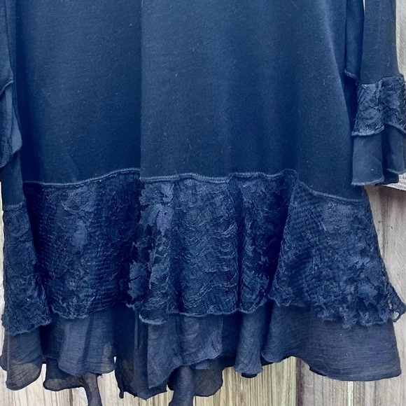 PRETTY ANGEL Size Small Tunic Boho Festival Layered Lace Slip On Top - Picture 3 of 6